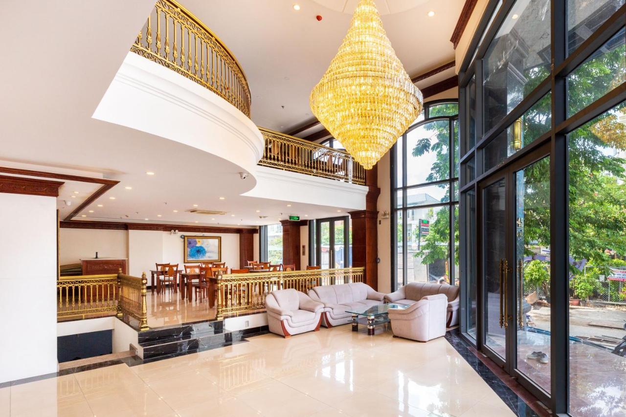 Silk Hong Ha Airport Hotel ホーチミン市 エクステリア 写真